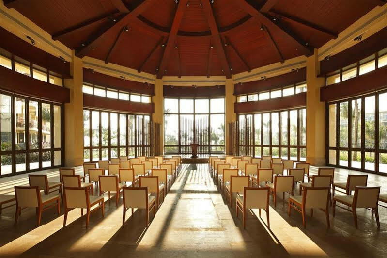 Four Points By Sheraton Shenzhou Peninsula Resort Wanning Exterior photo
